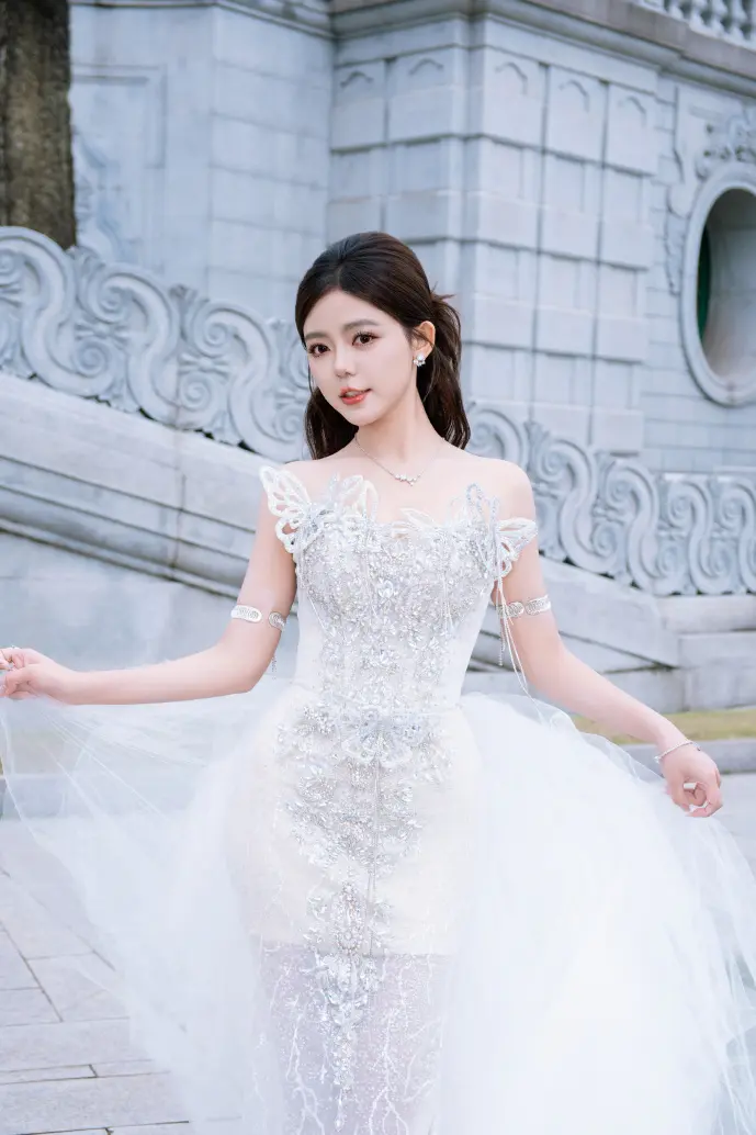 铁血帝国游戏界面